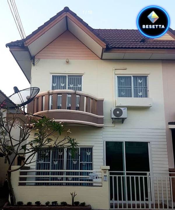 For rent in Sriracha ทาวโฮมอยู่สบาย เครื่องใช้ ไฟฟ้าพร้อมเข้าอยู่ได้เลย ราคาถูก ใกล้ J-Park